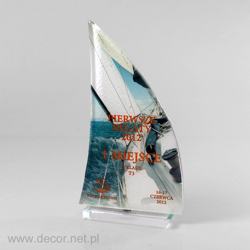 Glass awards - Fusing - glass statuette