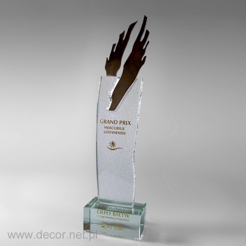 Glass awards - Fusing - Glass statuette