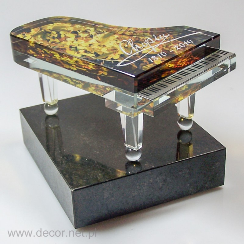 Glass miniature Piano