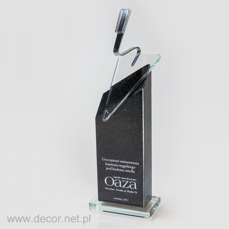 Crystal awards manufacturer